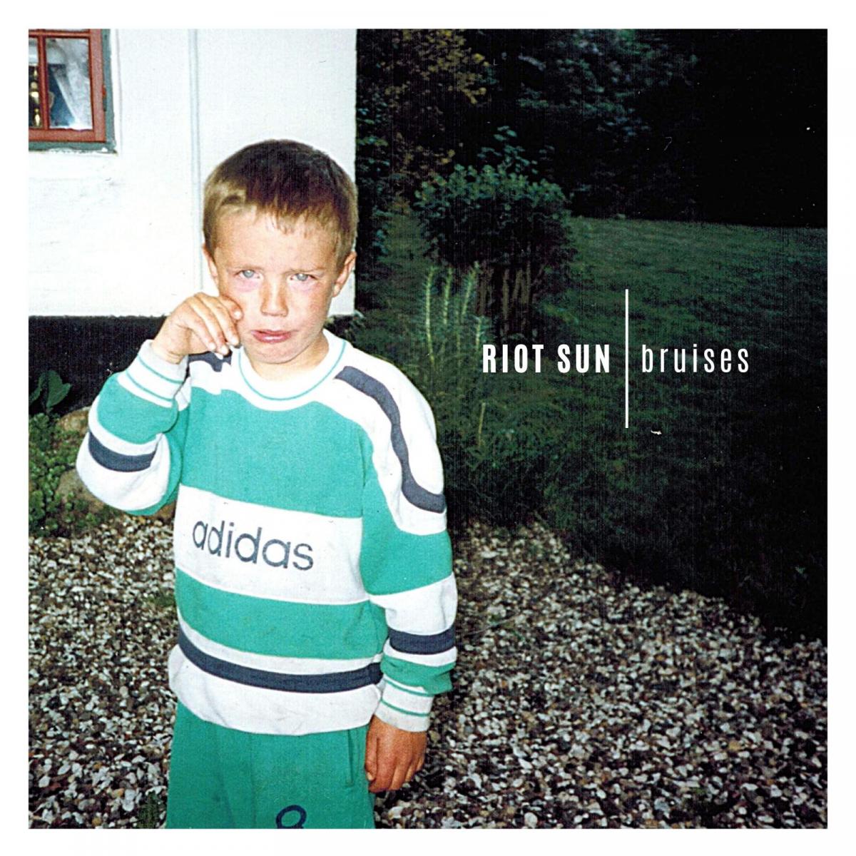 RIOT SUN – Bruises